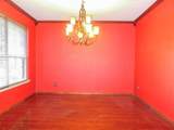 2724 Hereford Road - Photo 6