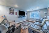 504 Lynda Lane - Photo 2