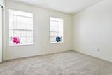 634 Collins Street - Photo 14