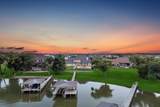 6124 Lake Shore Drive - Photo 4