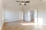 9211 Parkview Circle - Photo 11