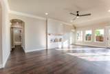 9213 Parkview Circle - Photo 7