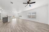 501 Avenue A - Photo 3
