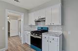 653 College Street - Photo 9