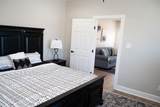 915 16th Street - Photo 33