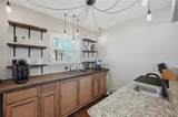 1507 Greenbrier - Photo 10