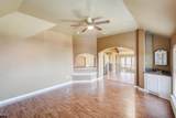 9618 Peach Tree Lane - Photo 33