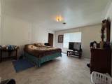 733 Foster Street - Photo 11