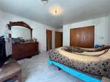 733 Foster Street - Photo 12