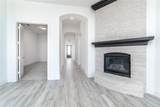 1999 Frediano Lane - Photo 2