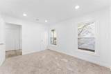 2661 Hudspeth Avenue - Photo 18