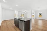 122 Patrick Henry Drive - Photo 27