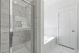 122 Patrick Henry Drive - Photo 31