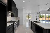 309 Whispering Way - Photo 10