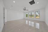 309 Whispering Way - Photo 15