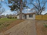 802 Nl Robinson Drive - Photo 1