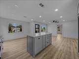 802 Nl Robinson Drive - Photo 10