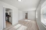 1501 Meandering Way - Photo 4
