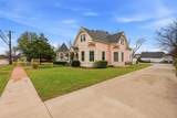 306 Tarrant Street - Photo 2