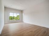 915 Vaquero Way - Photo 31