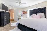 910 Kings Court - Photo 32