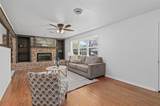 903 Stanley Street - Photo 3