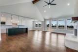 820 Evergreen Way - Photo 5