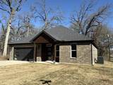 102 Oakwood Drive - Photo 3
