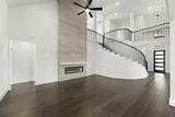 713 Golden Galaxy Way - Photo 14