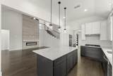 713 Golden Galaxy Way - Photo 18