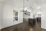713 Golden Galaxy Way - Photo 21