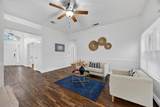 1517 Yorkshire Drive - Photo 11