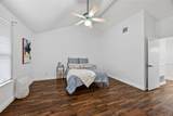 1517 Yorkshire Drive - Photo 17
