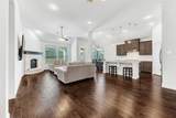 1313 Torrington Lane - Photo 2
