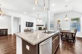 1313 Torrington Lane - Photo 8
