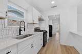 419 Teakwood - Photo 11