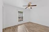419 Teakwood - Photo 17