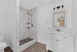 419 Teakwood - Photo 18