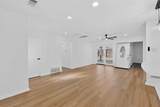 419 Teakwood - Photo 8