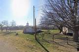 24 Avenue C - Photo 2