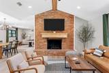 1190 Greenwood Lane - Photo 4