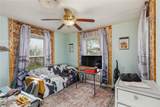 915 Neches Street - Photo 17