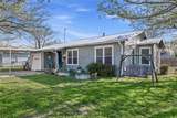 915 Neches Street - Photo 2