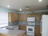 6910 Sayle Street - Photo 8