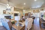 3225 White Oaks Drive - Photo 11