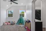902 Spring Street - Photo 19
