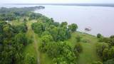 2085 Oaks Lane - Photo 17