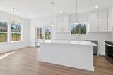 121 Lakeshore Lane - Photo 14