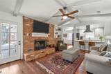 1712 Laurel Lake Drive - Photo 2