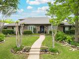 10011 Hickory Crossing - Photo 1